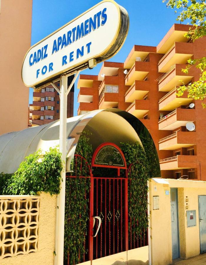 Edificio Cadiz Benidorm Apartment Екстериор снимка